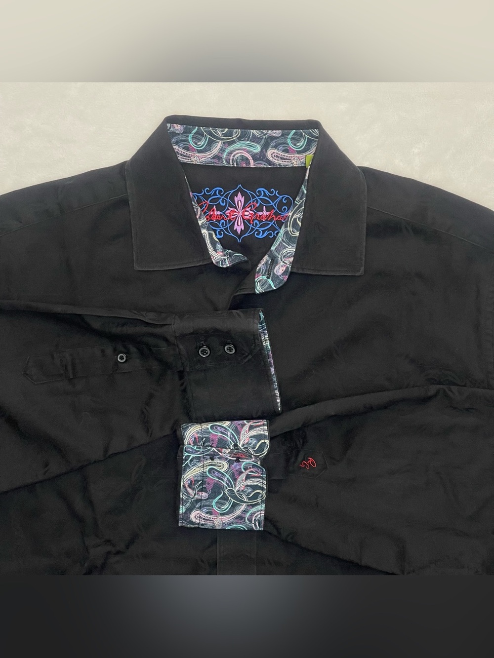 Robert Graham Shirt Mens M Black Paisley Flip Cuff Embroidery Button Down